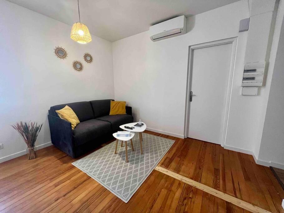 Appartement Climatise 4 Personnes / Centre-Ville Besançon Eksteriør bilde